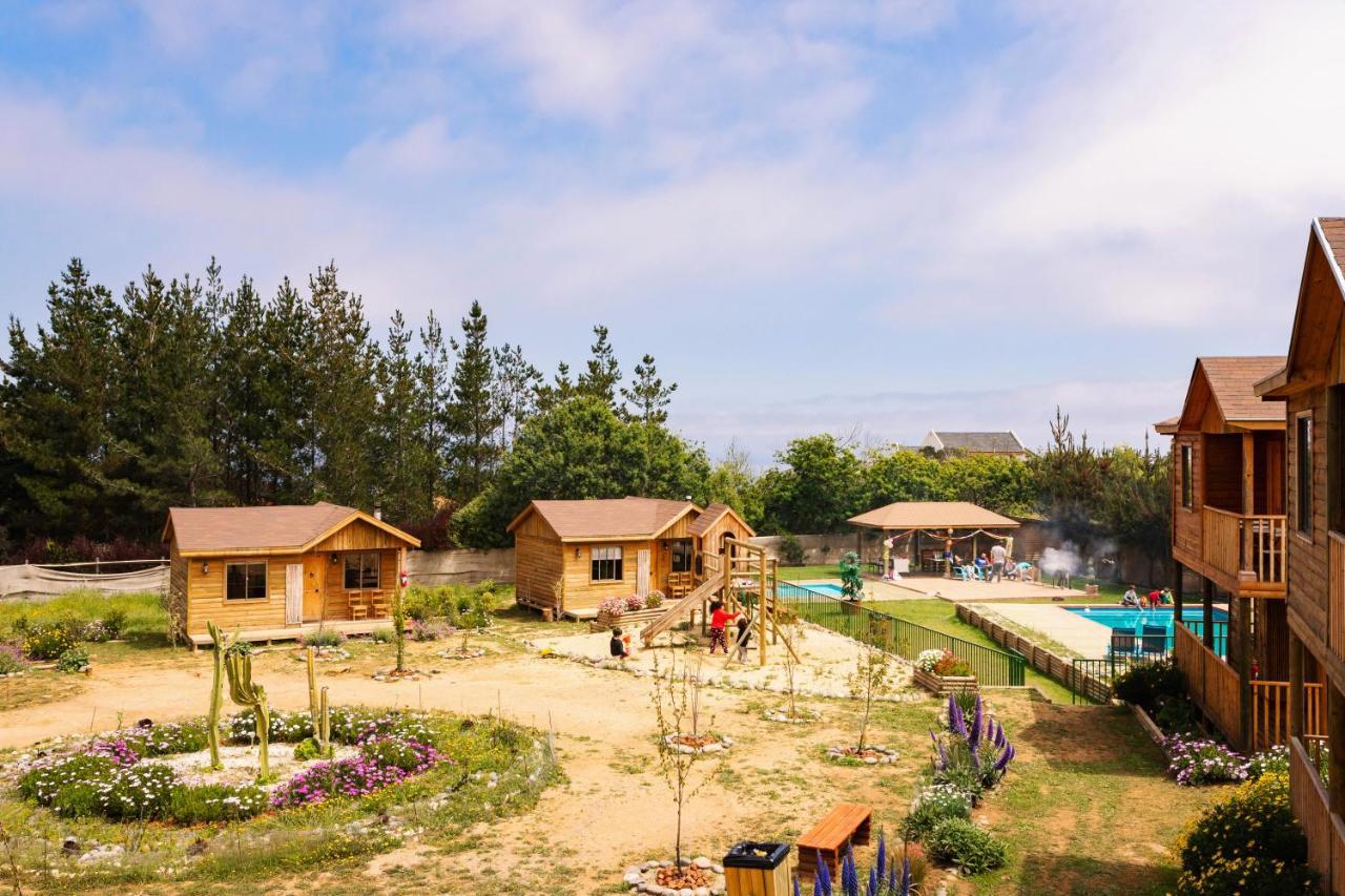 Cabana En Tunquen Con Parrilla, Fogon, Piscina Y Bosque Bagian luar foto