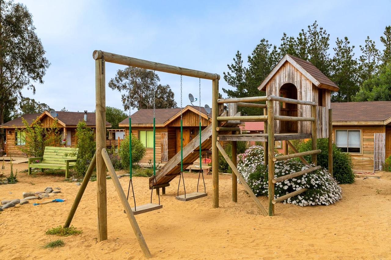 Cabana En Tunquen Con Parrilla, Fogon, Piscina Y Bosque Bagian luar foto