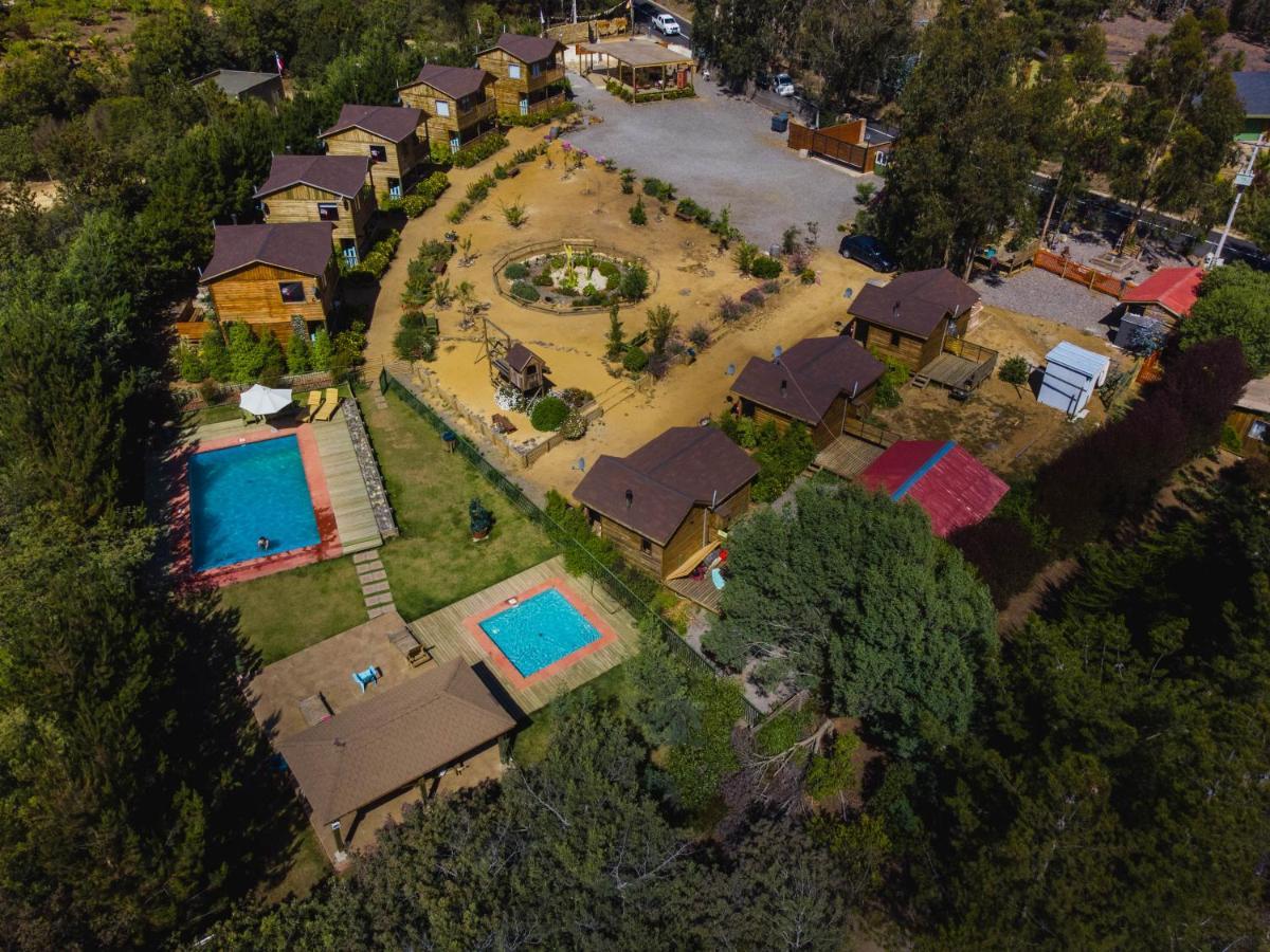 Cabana En Tunquen Con Parrilla, Fogon, Piscina Y Bosque Bagian luar foto
