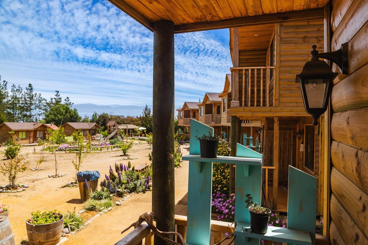 Cabana En Tunquen Con Parrilla, Fogon, Piscina Y Bosque Bagian luar foto