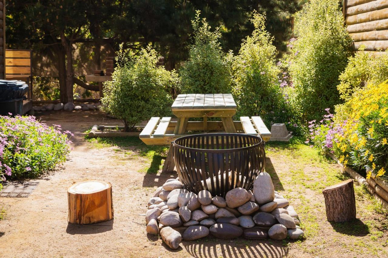 Cabana En Tunquen Con Parrilla, Fogon, Piscina Y Bosque Bagian luar foto
